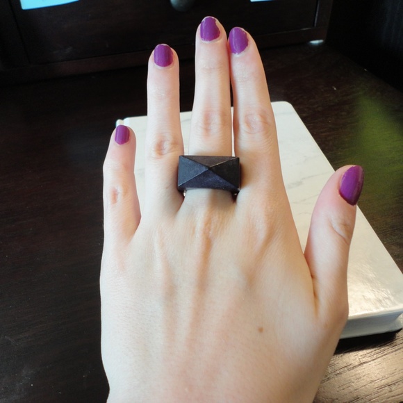 Unique Purple Crayon Ring size 8 - Picture 4 of 5
